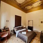Residenza Delle Arti 招待所